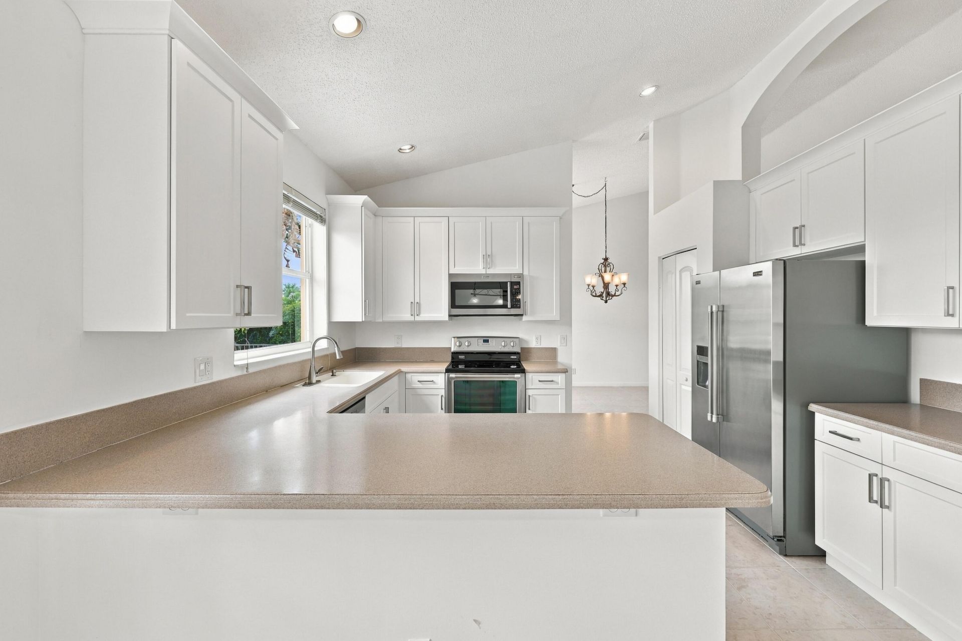 10671 St Thomas Drive, Boca Raton, FL 33498 Photo