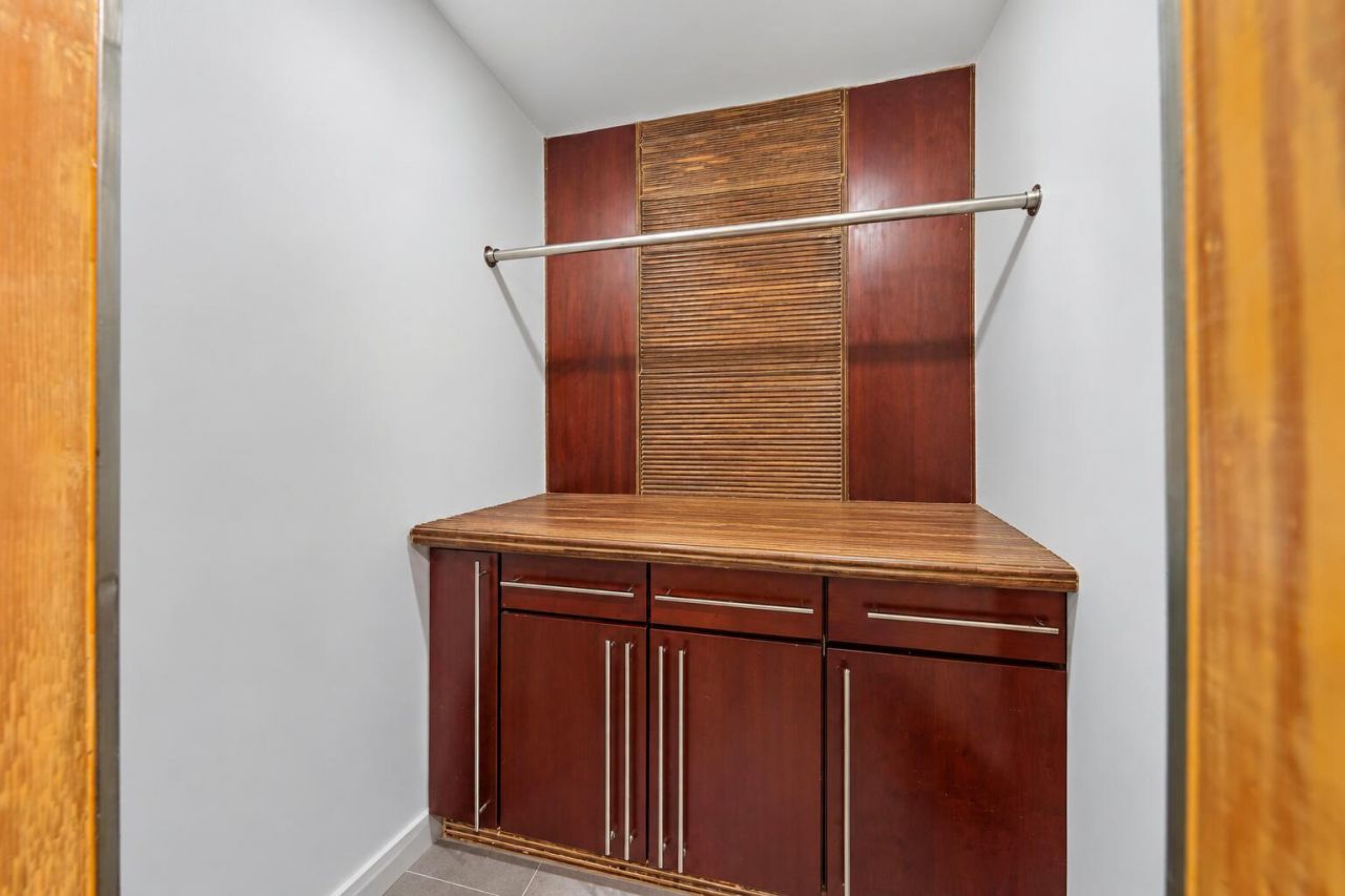 1516 S Lakeside Drive, Unit 106, Lake Worth Beach, FL 33460 Photo