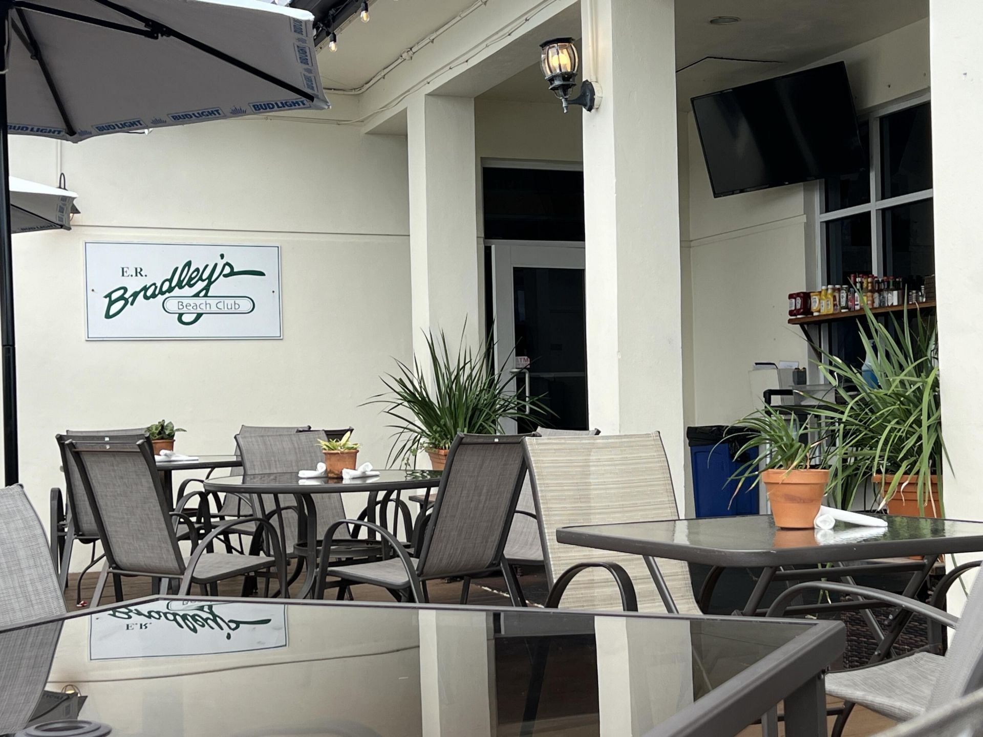 1516 S Lakeside Drive, Unit 106, Lake Worth Beach, FL 33460 Photo