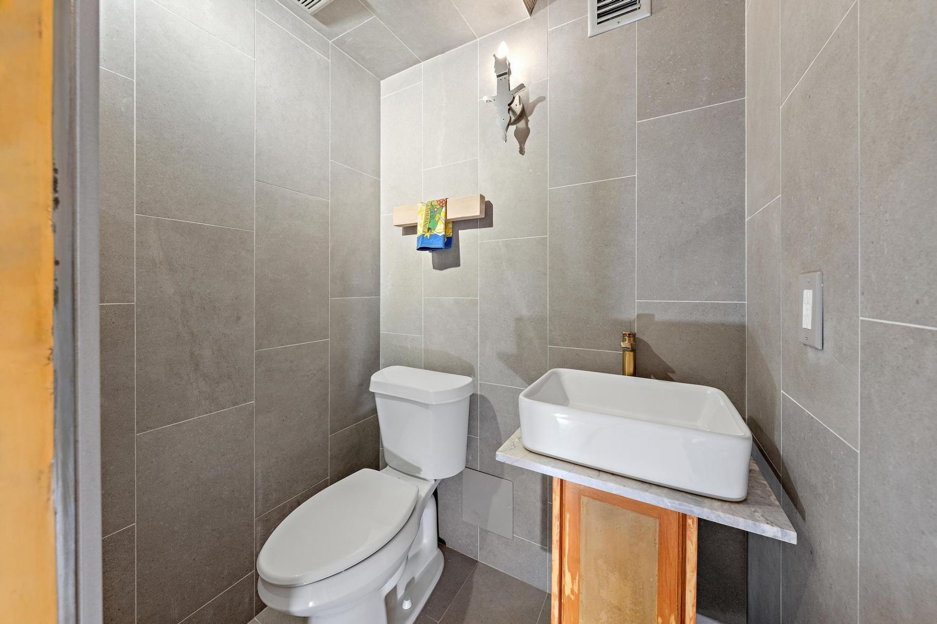 1516 S Lakeside Drive, Unit 106, Lake Worth Beach, FL 33460 Photo