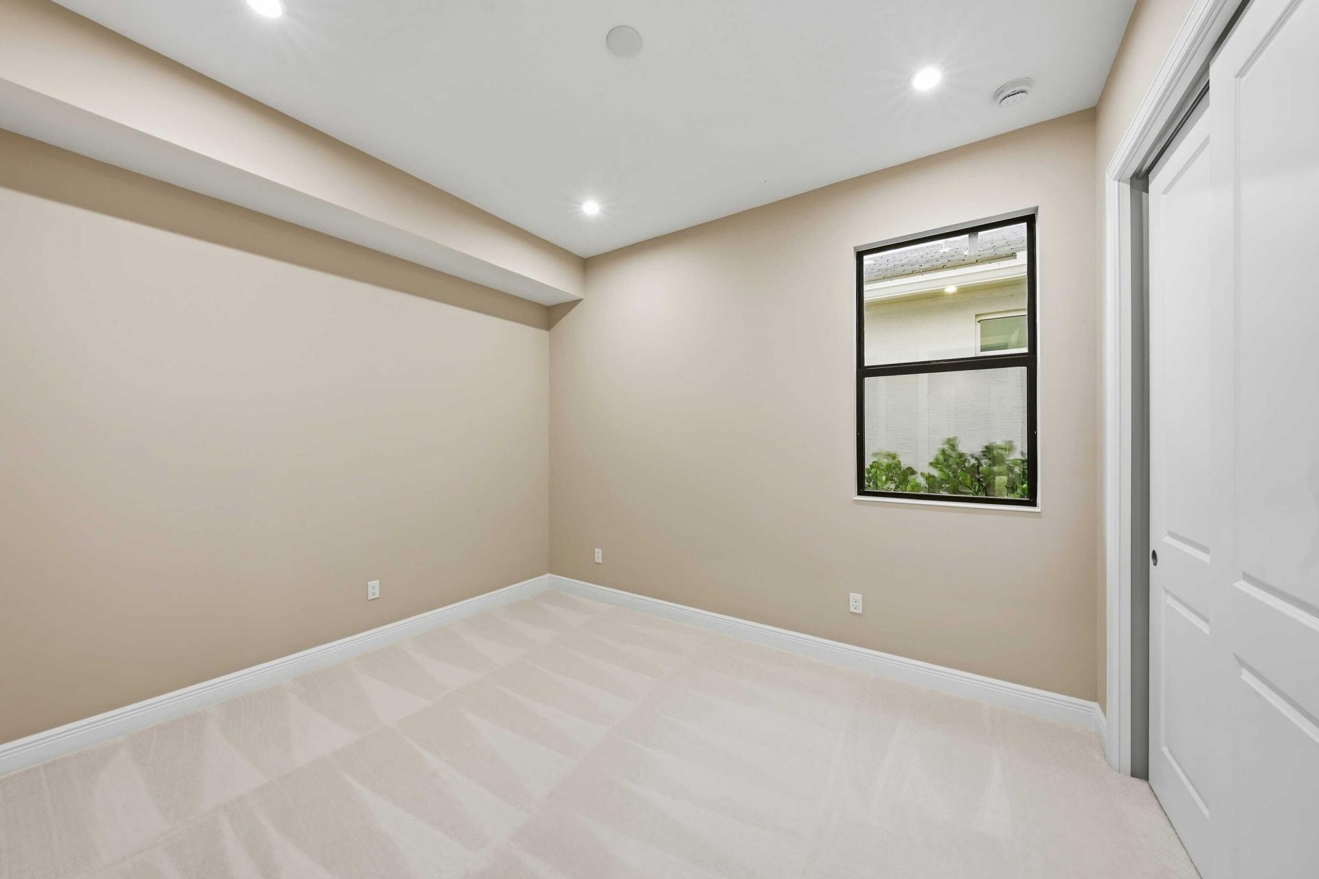 8450 SW Fattori Way, Port Saint Lucie, FL 34987 Photo