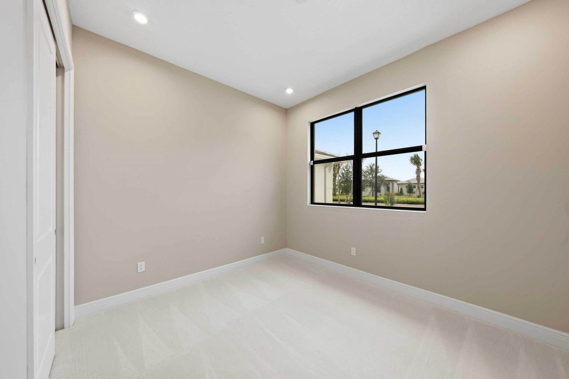 8450 SW Fattori Way, Port Saint Lucie, FL 34987 Photo