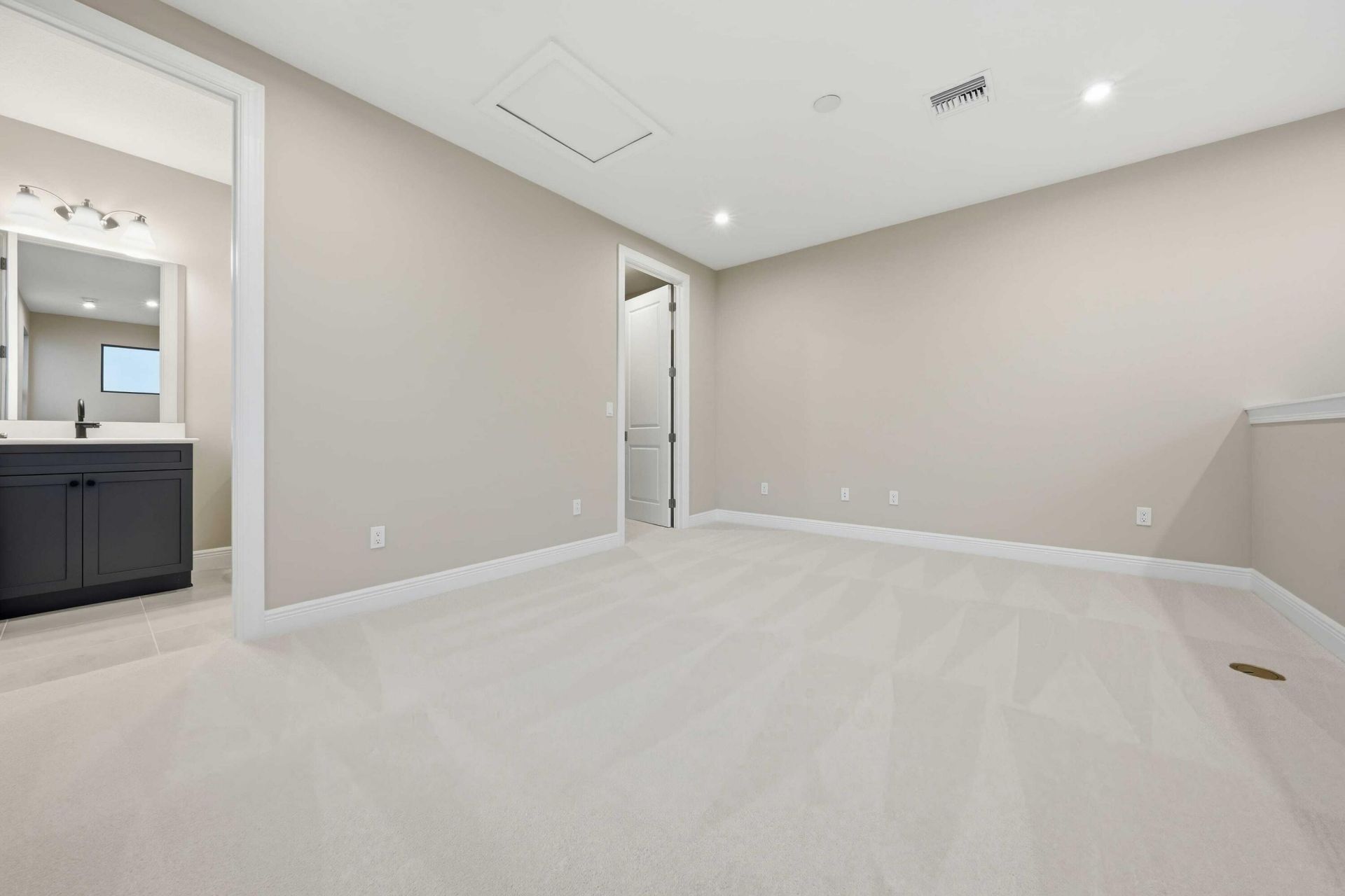 8450 SW Fattori Way, Port Saint Lucie, FL 34987 Photo