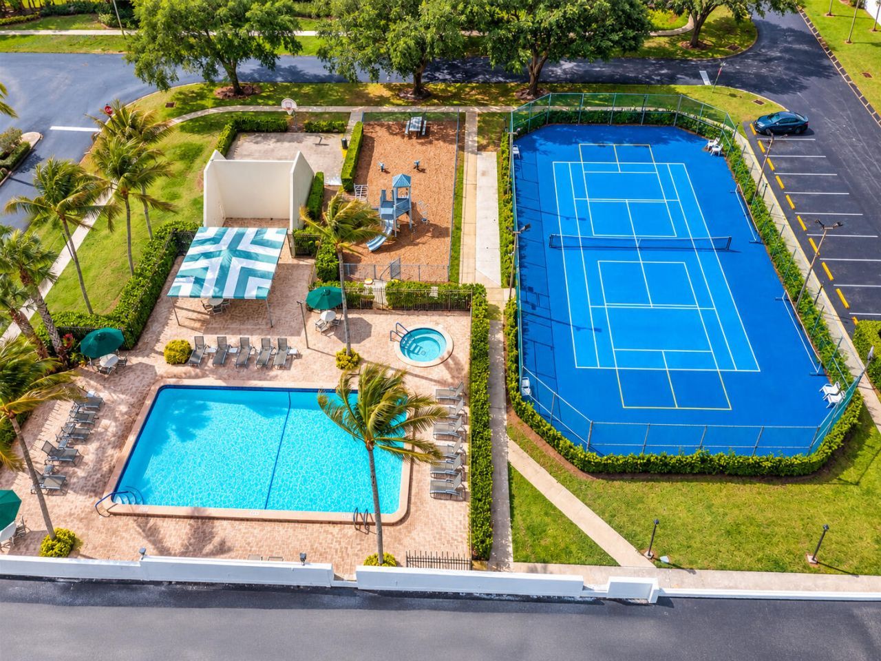 8949 SW 22nd Street, Unit B, Boca Raton, FL 33433 Photo
