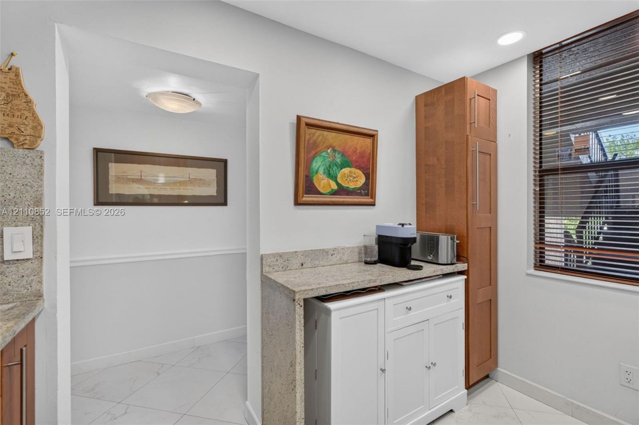 7500 NW 1st Ct , Unit 302-3, Plantation, FL 33317 Photo