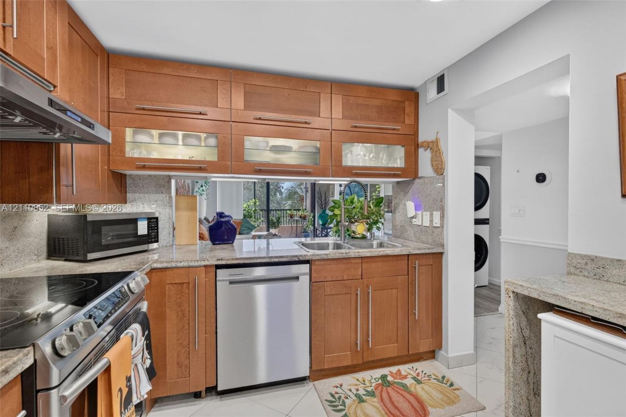 7500 NW 1st Ct , Unit 302-3, Plantation, FL 33317 Photo