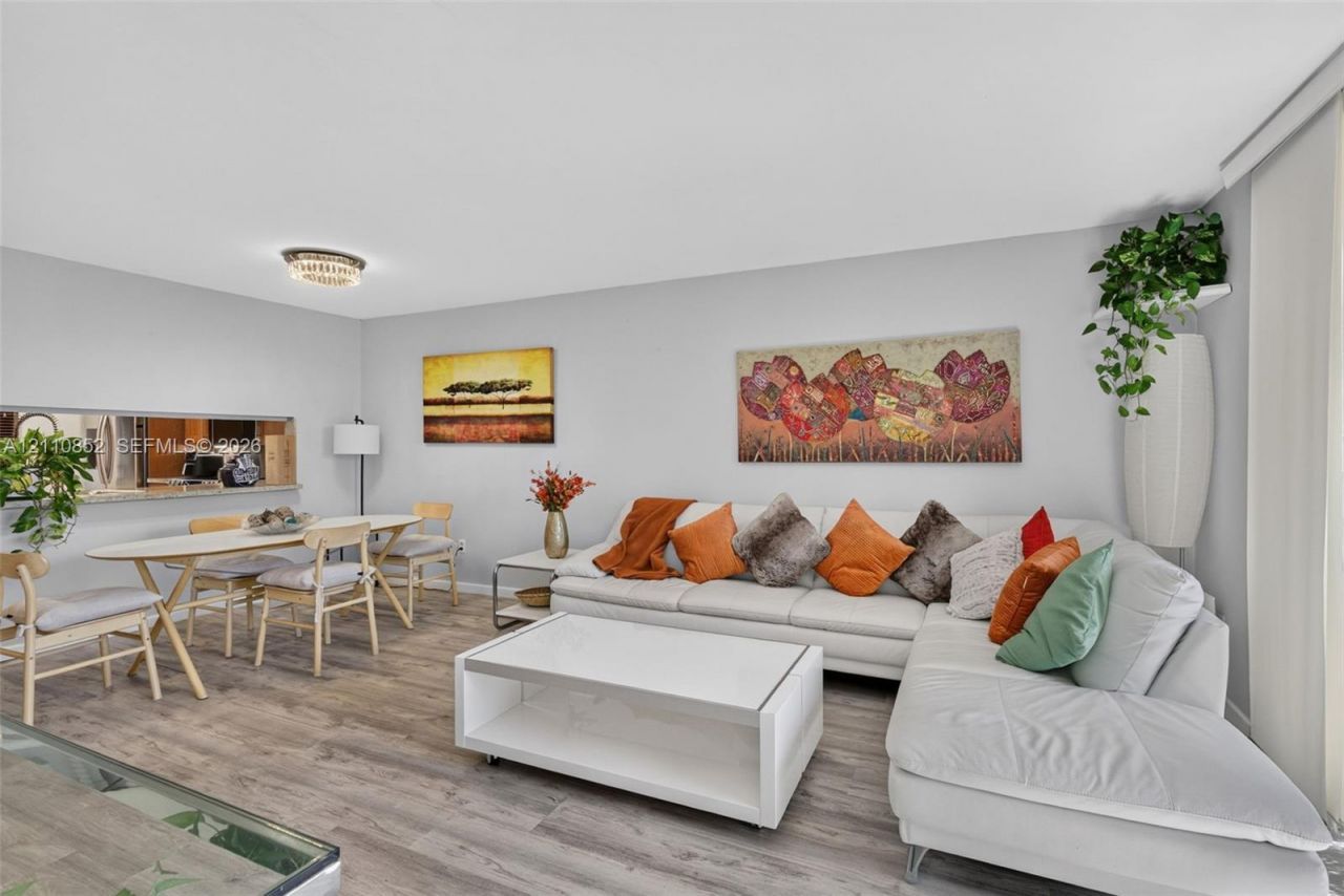 7500 NW 1st Ct , Unit 302-3, Plantation, FL 33317 Photo