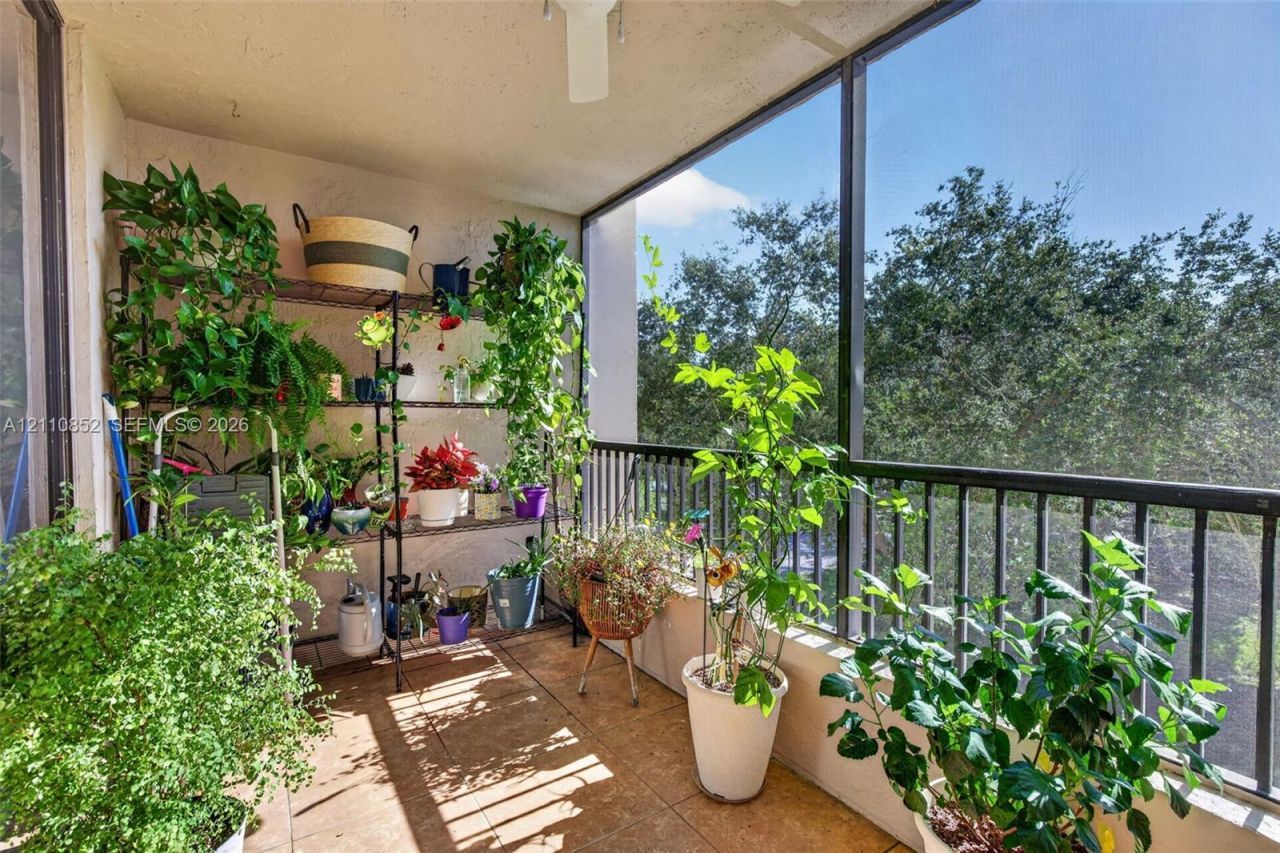 7500 NW 1st Ct , Unit 302-3, Plantation, FL 33317 Photo