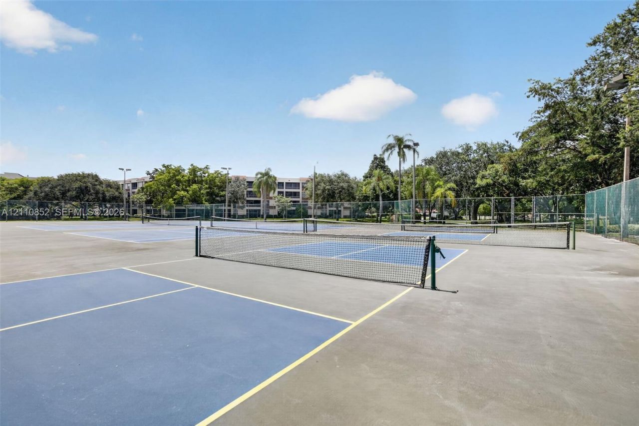 7500 NW 1st Ct , Unit 302-3, Plantation, FL 33317 Photo