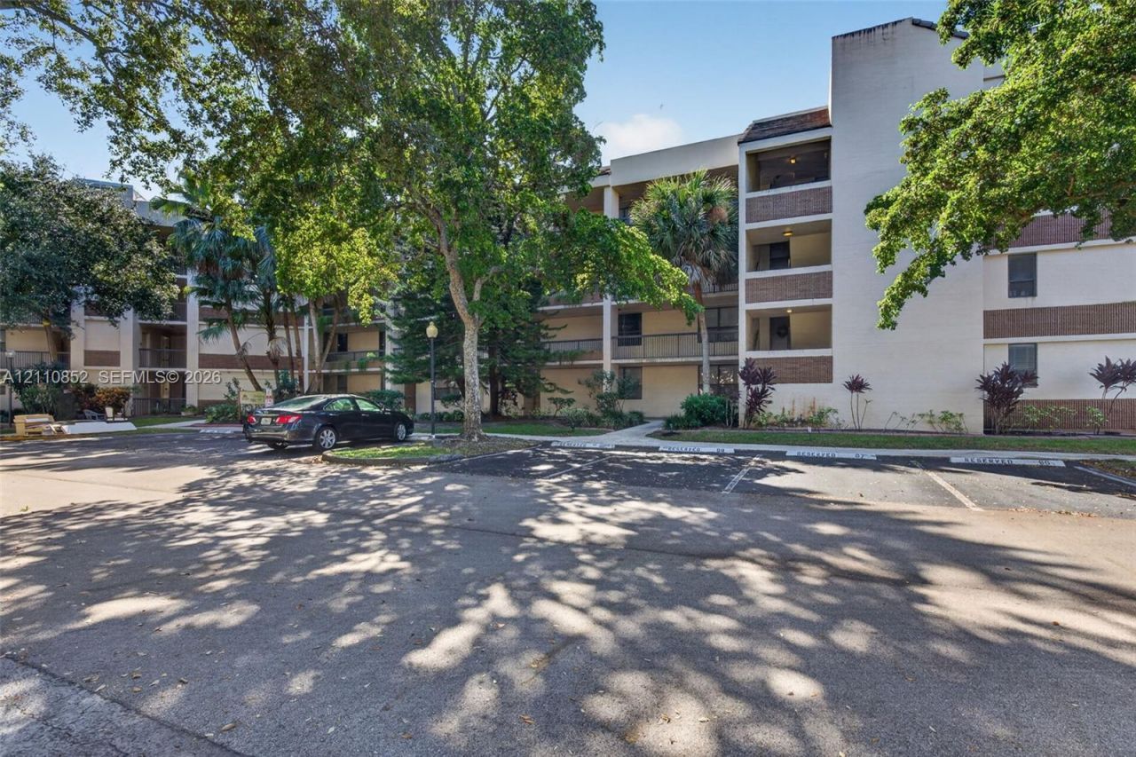 7500 NW 1st Ct , Unit 302-3, Plantation, FL 33317 Photo