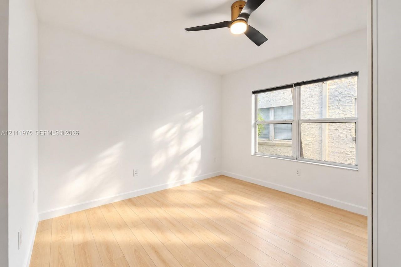 1542 Drexel Ave , Unit 206, Miami Beach, FL 33139 Photo
