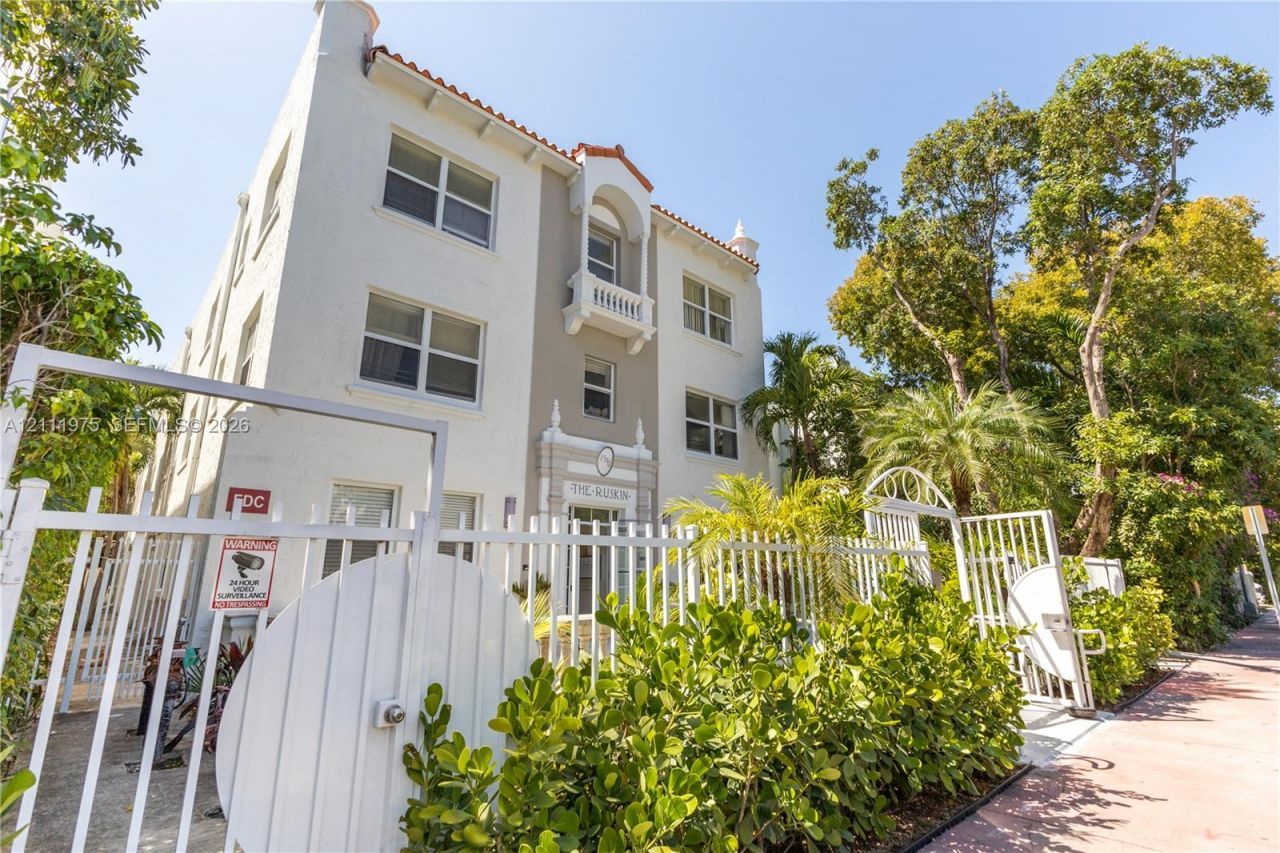 1542 Drexel Ave , Unit 206, Miami Beach, FL 33139 Photo