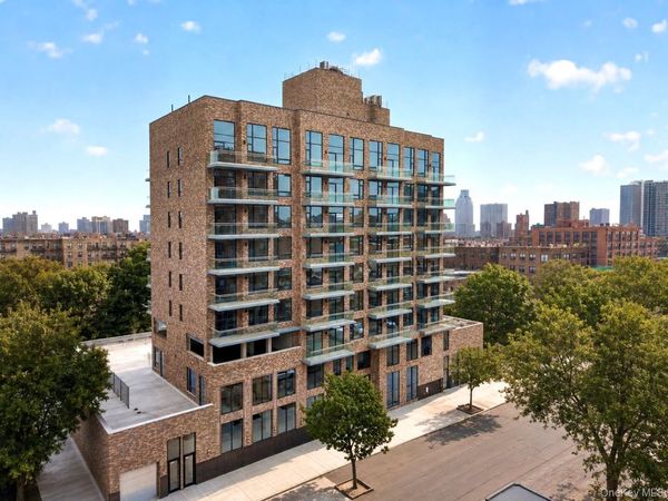 31-35 137th Street, Unit 8G, Flushing, NY 11354