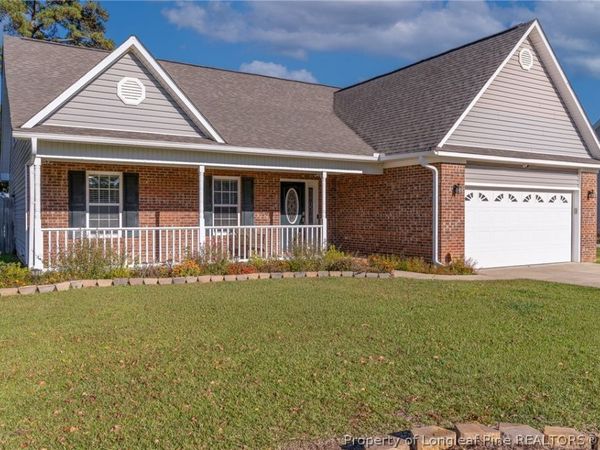 182 Livingston Drive , Raeford, NC 28376