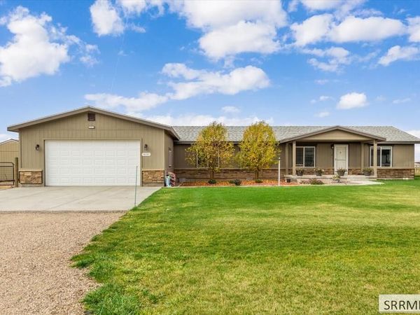 4030 Mickelson Street, TETONIA, ID 83452