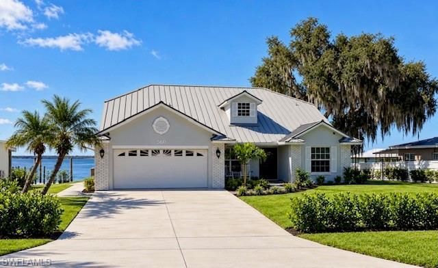 560 Lake June Rd , Lake Placid, FL 33852 Photo