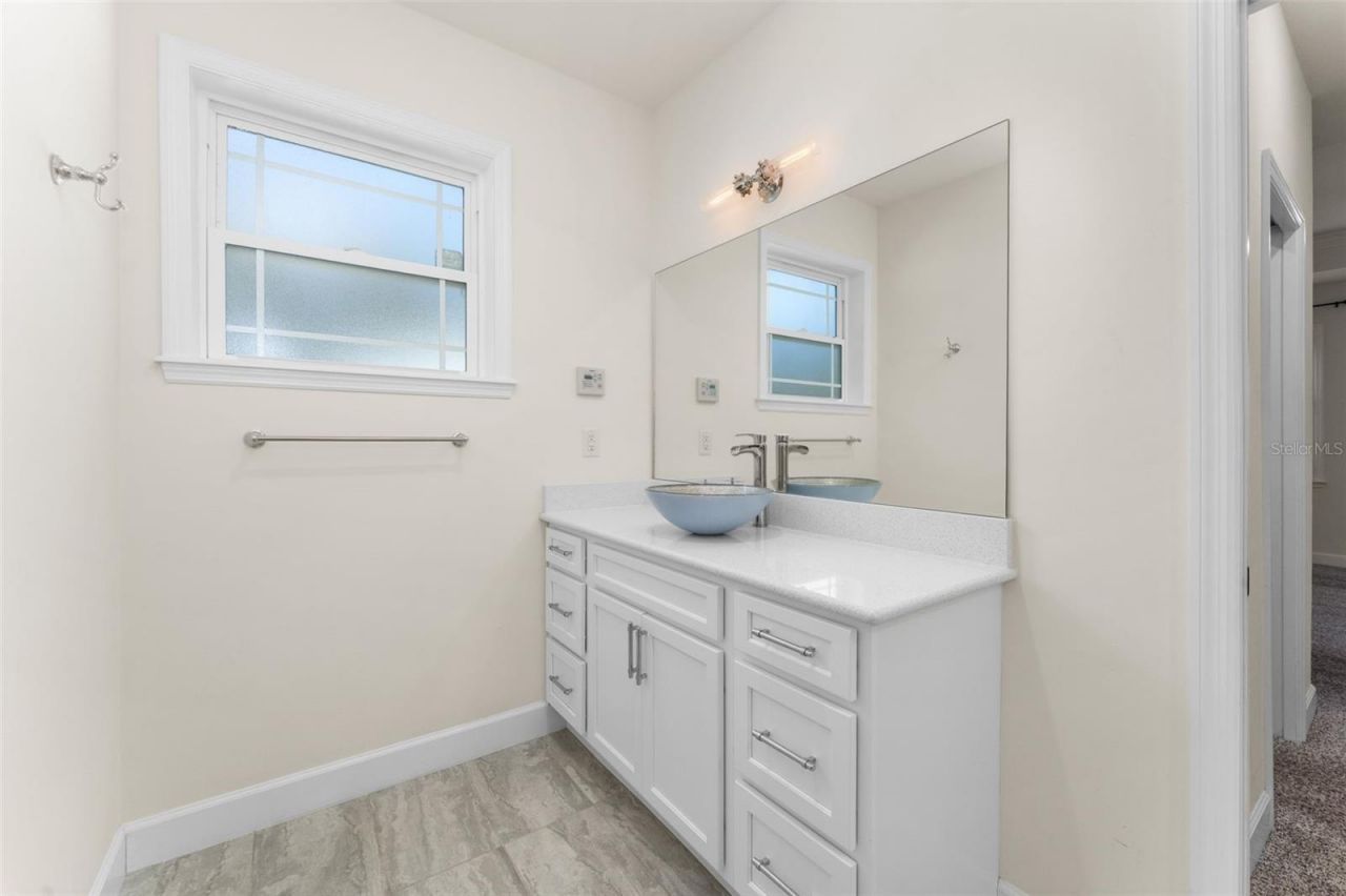 8499 NE 8th Place , High Springs, FL 32643 Photo