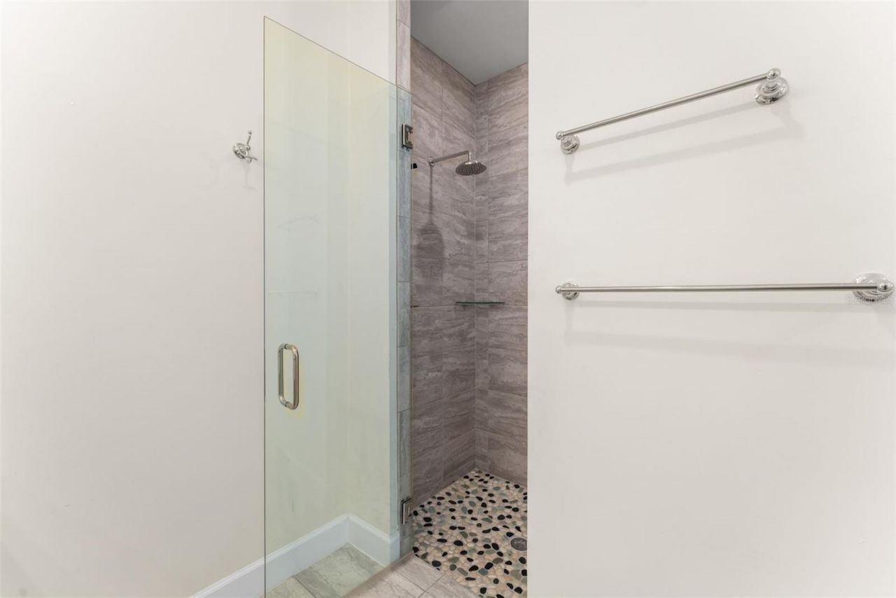 8499 NE 8th Place , High Springs, FL 32643 Photo