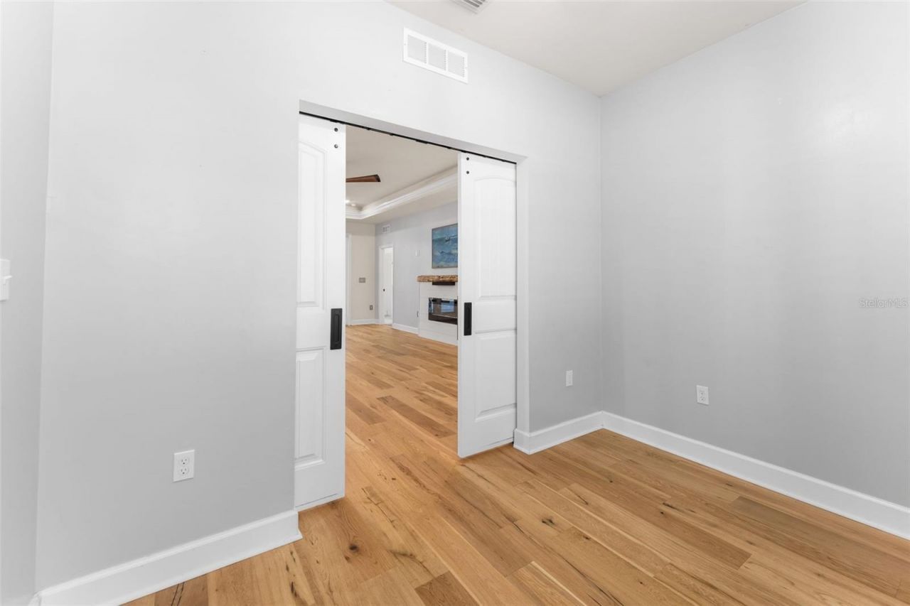 8499 NE 8th Place , High Springs, FL 32643 Photo