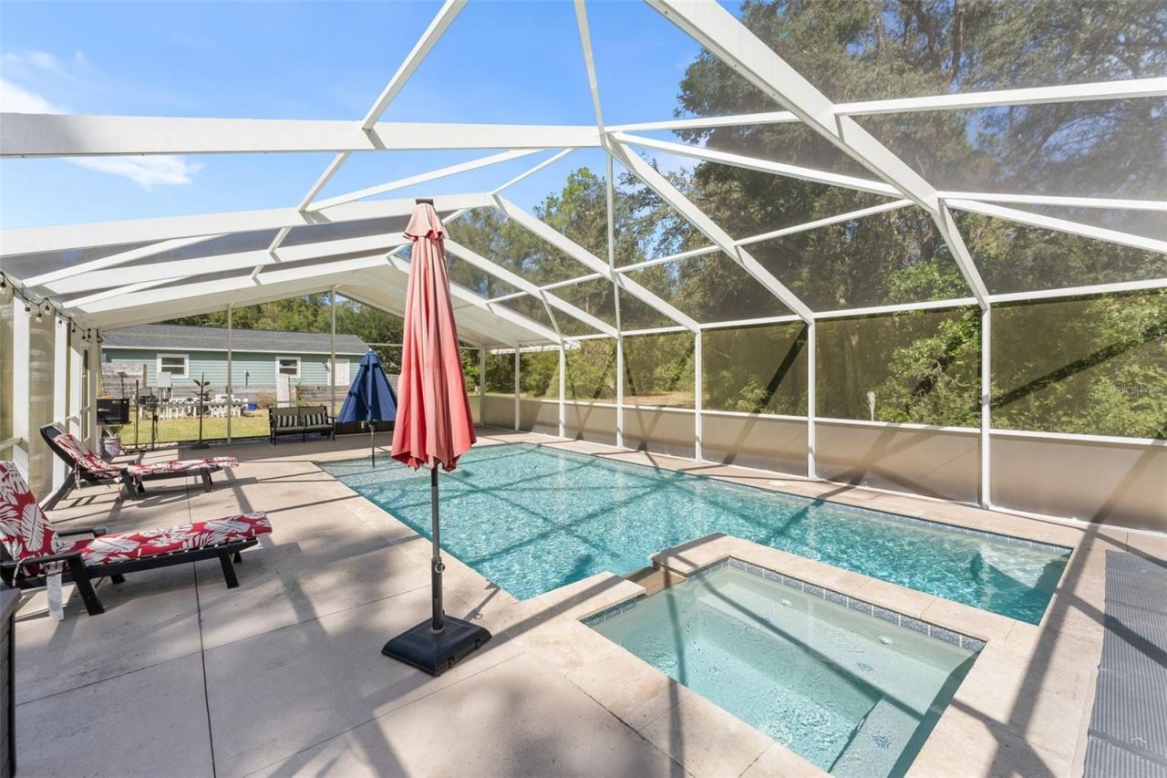 8499 NE 8th Place , High Springs, FL 32643 Photo