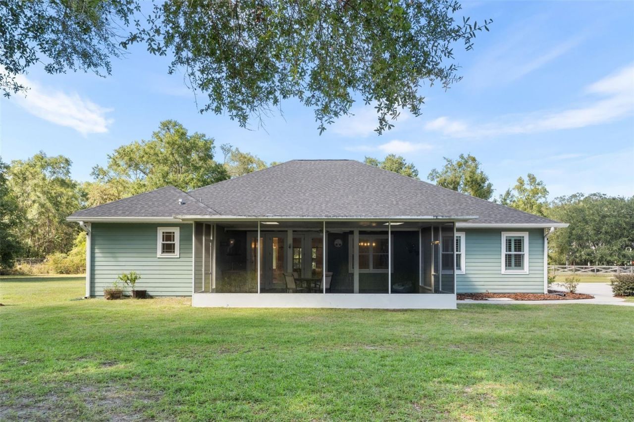 8499 NE 8th Place , High Springs, FL 32643 Photo