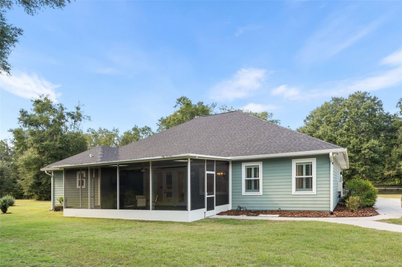 8499 NE 8th Place , High Springs, FL 32643 Photo