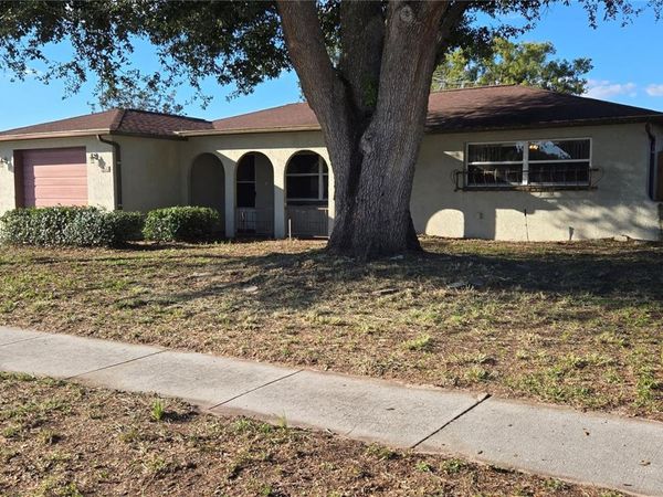 6123 MOOG RD , NEW PORT RICHEY, FL 34652
