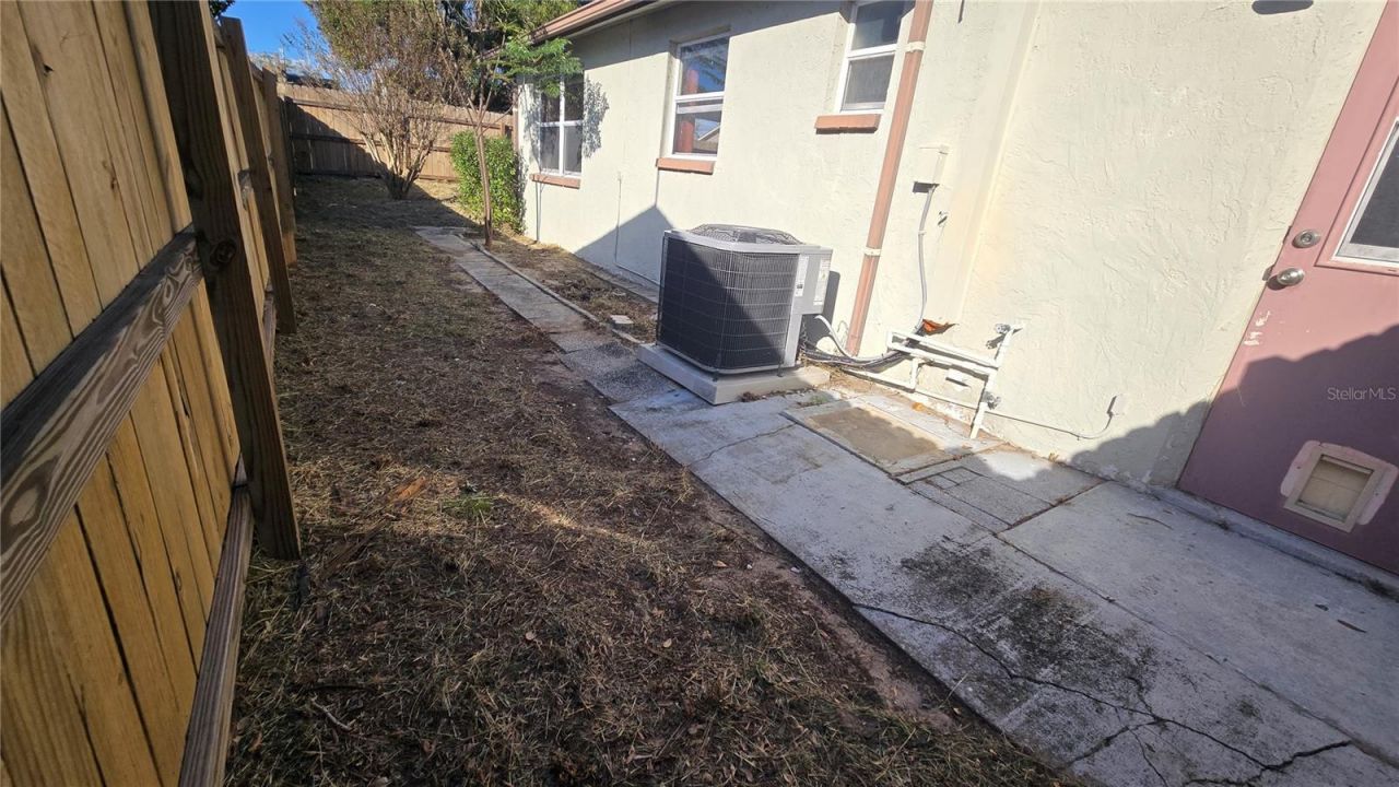 6123 Moog Rd , New Port Richey, FL 34652 Photo
