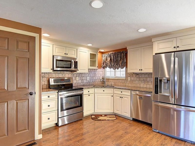 3891 Endover Road, Kettering, OH 45439 Photo 10