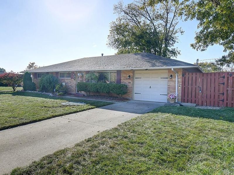 3891 Endover Road, Kettering, OH 45439 Photo 3