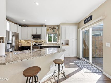 741 Balzar Circle, Reno, NV 89502 Photo