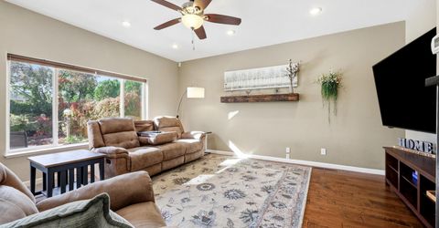 741 Balzar Circle, Reno, NV 89502 Photo