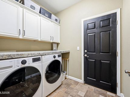 741 Balzar Circle, Reno, NV 89502 Photo