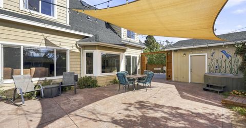 741 Balzar Circle, Reno, NV 89502 Photo