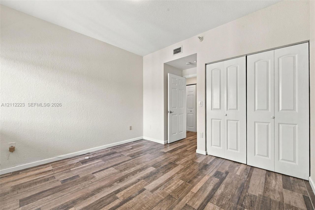 7611 Southampton Ter , Unit 407, Tamarac, FL 33321 Photo