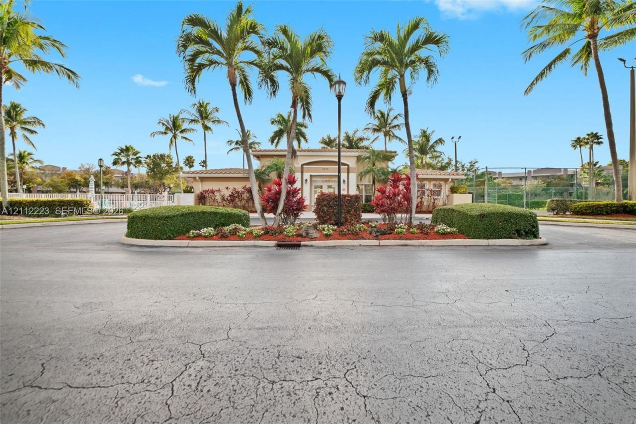 7611 Southampton Ter , Unit 407, Tamarac, FL 33321 Photo