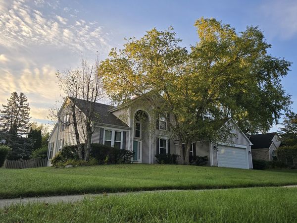 1441 Tanglewood Drive , Crystal Lake, IL 60014