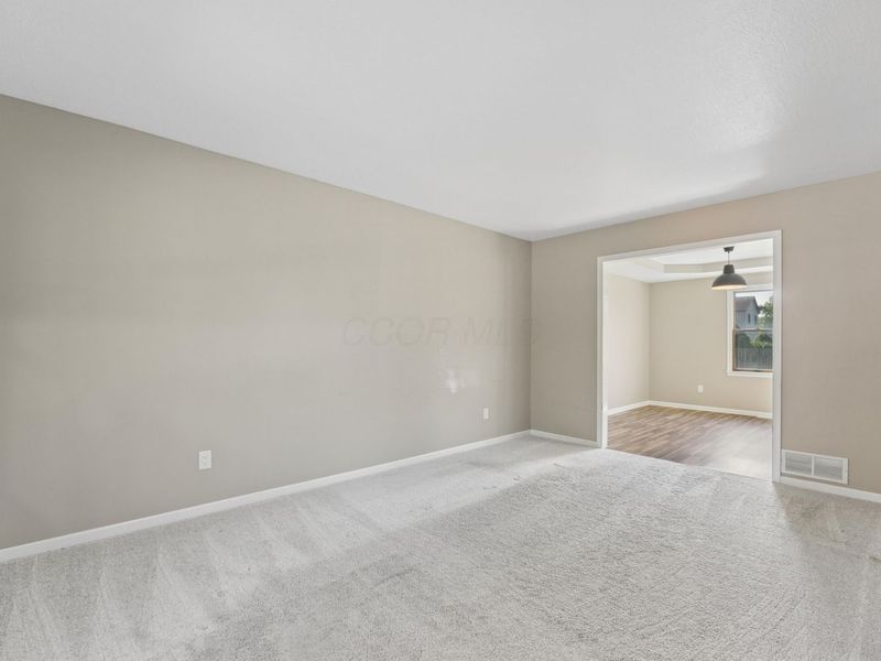 4133 Southwest Boulevard, Grove City, OH 43123 Photo 8