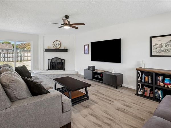 2219 Crockett Drive, Carrollton, TX 75006