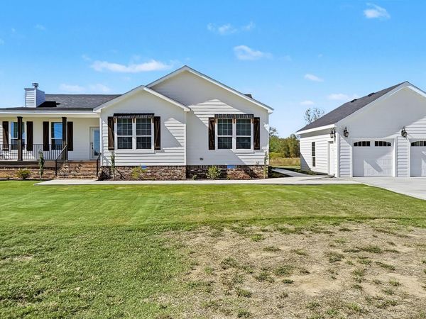 4439 N Huckaby Bridge Road, Falkville, AL 35622