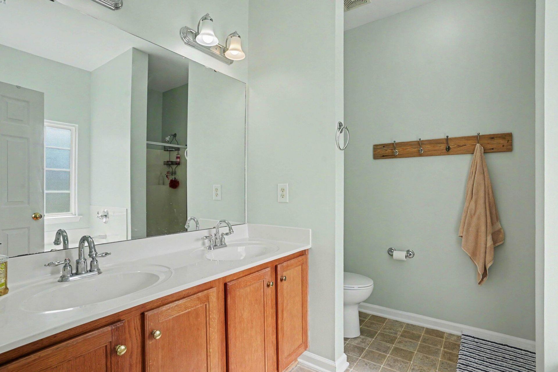 2819 Summertrees Boulevard Photo 21