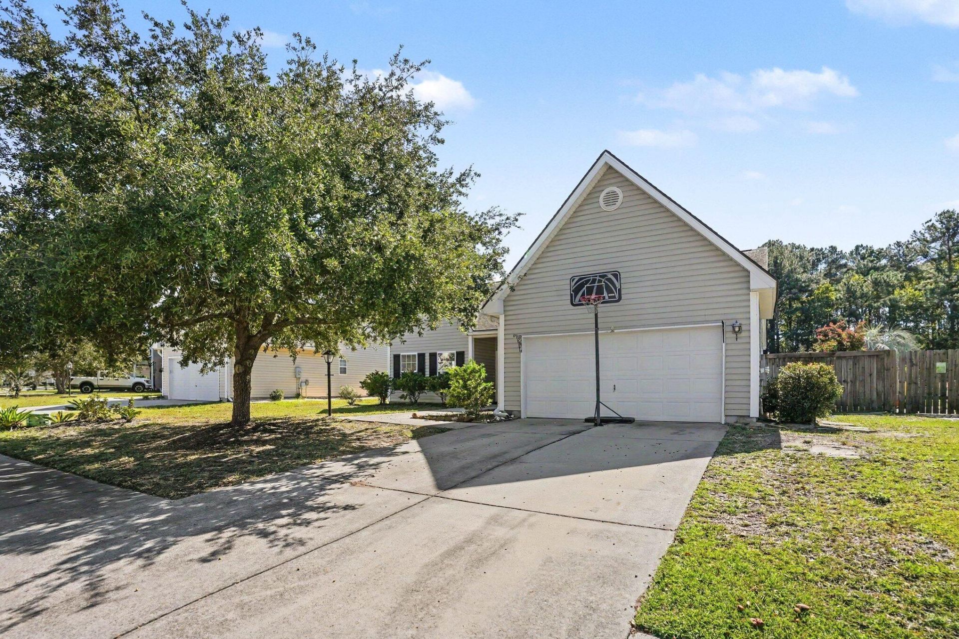 2819 Summertrees Boulevard Photo 34