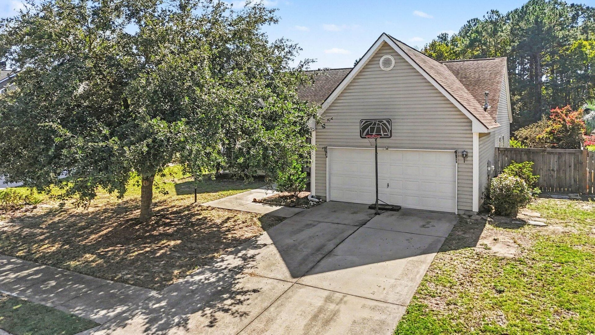 2819 Summertrees Boulevard Photo 41
