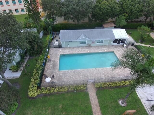 1461 Royal Forest Court, West Palm Beach, FL 33406 Photo