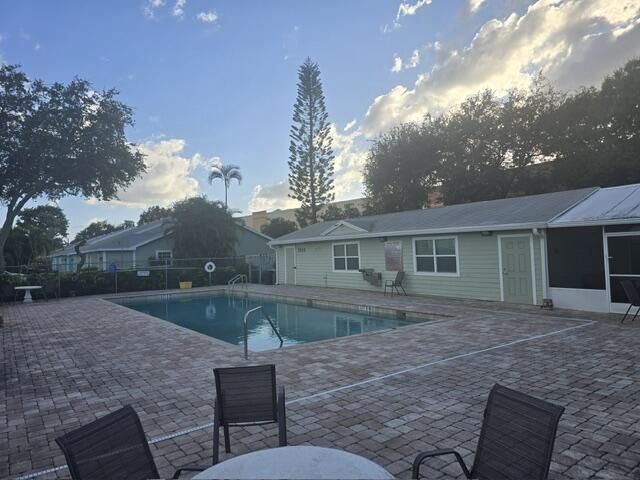 1461 Royal Forest Court, West Palm Beach, FL 33406 Photo