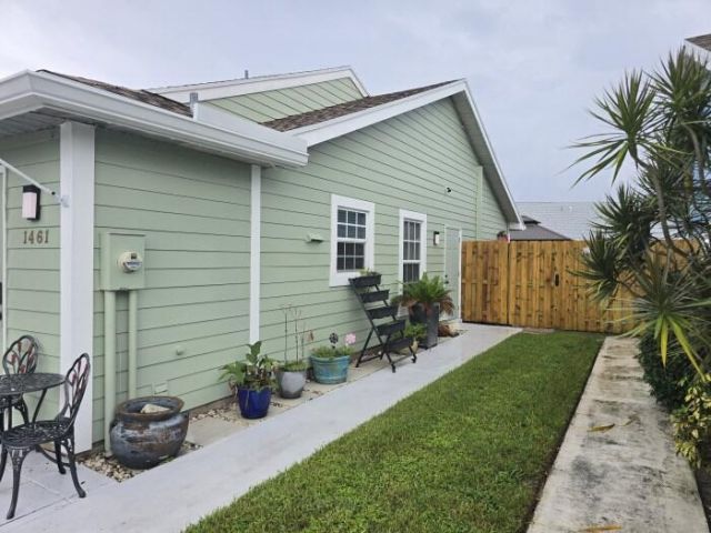 1461 Royal Forest Court, West Palm Beach, FL 33406 Photo