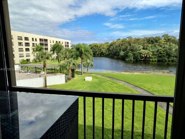 2900 NW 42nd avenue , Unit 304A, Coconut Creek, FL 33066