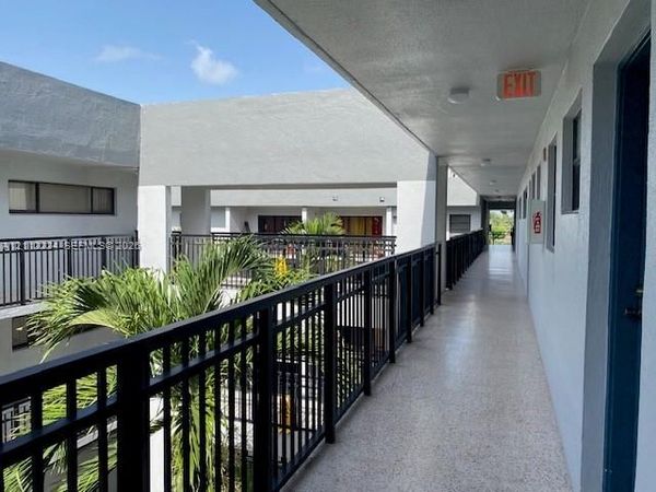 650 NE 149th St , Unit 303F, Miami, FL 33161