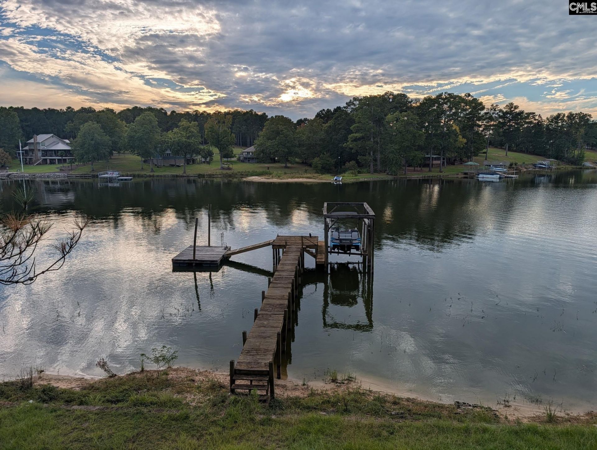 405 Rockbridge Road  Photo 14