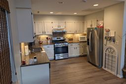 405 Rockbridge Road  photo 4